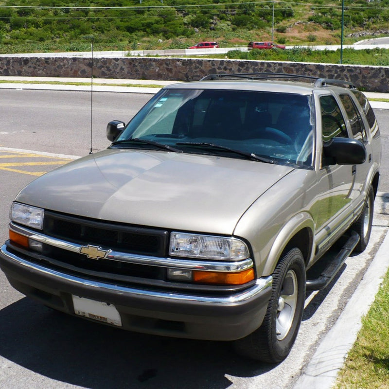 Load image into Gallery viewer, Chevrolet-Blazer_-Lensun-100W-Hood-Flexible-Solar-Panel-1