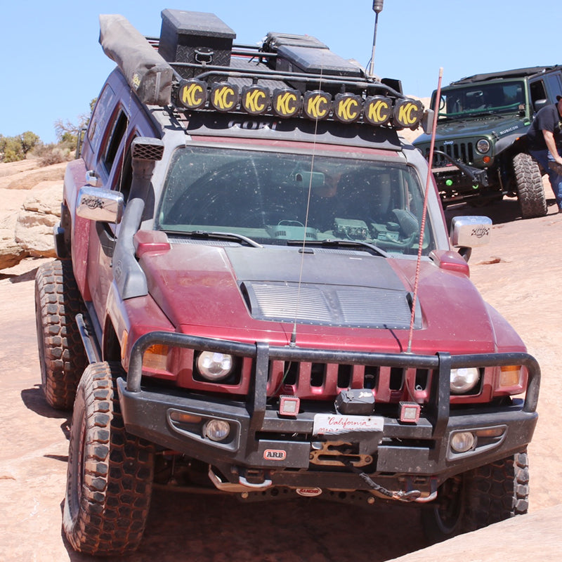 Hummer H3 Lensun 65W Hood/Bonnet Flexible Solar Panel – LensunSolar