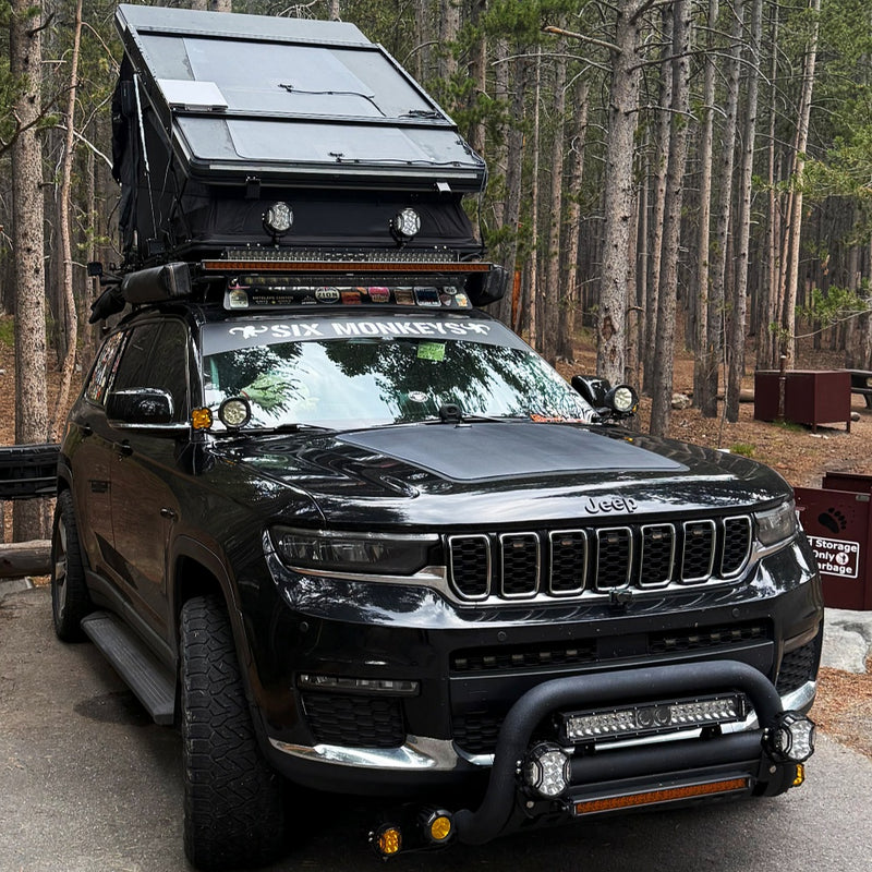 Load image into Gallery viewer, Jeep-Grand-Cherokee-WL-Lensun-100W-Hood-Solar-Panel-1