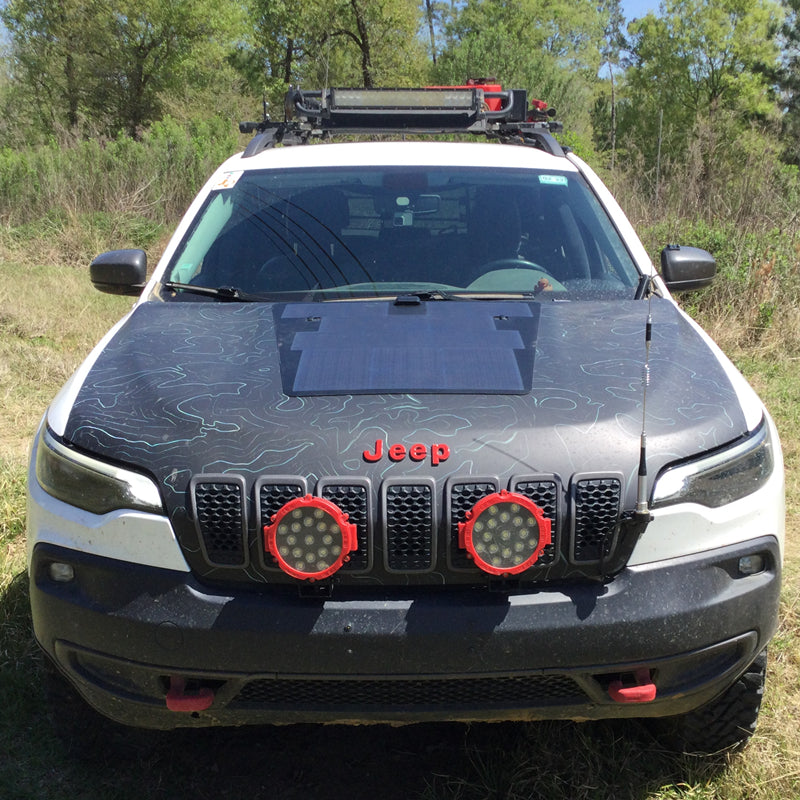 تحميل الصورة إلى عارض المعرض، Jeep Cherokee KL (2014-2022) Lensun 75W Hood Flexible Solar Panel