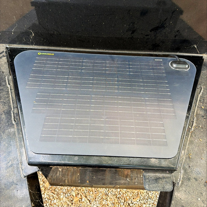 تحميل الصورة إلى عارض المعرض، Load-Trail-14k-Dump-Trailer-Tapered-Small-Storage-Box-Lensun-30W-Flexible-Solar-Panel-2