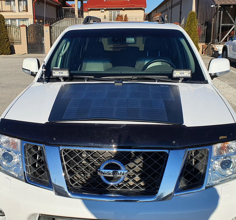 تحميل الصورة إلى عارض المعرض، Nissan Pathfinder 4th Gen (2012-2021) Lensun 90W Hood Flexible Solar Panel-1