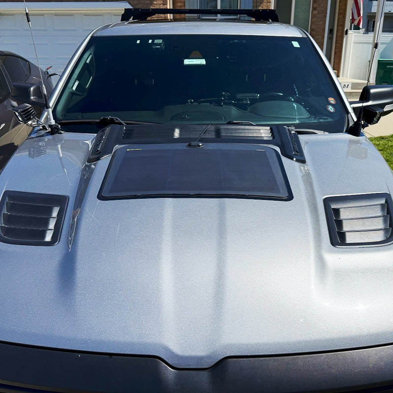 تحميل الصورة إلى عارض المعرض، Ram-1500-Lensun-45W-Hood-Solar-Panel-3