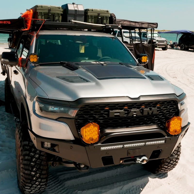 تحميل الصورة إلى عارض المعرض، Ram-1500-Rebel-Lensun-70W-Hood-Solar-Panel-2