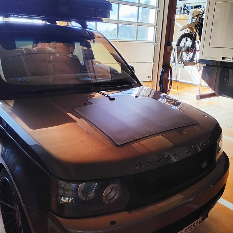 تحميل الصورة إلى عارض المعرض، Range-Rover-Sport-HSE-Lensun-95W-Hood-Bonnet-Flexible-Solar-Panel-3