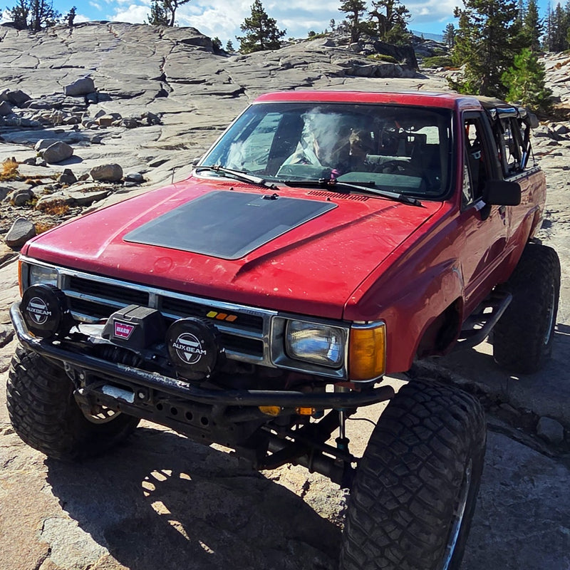 Load image into Gallery viewer, Toyota-4Runner-Lensun-86W-Hood-Solar-Panel-2