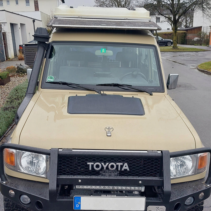 Load image into Gallery viewer, Toyota Land Cruiser 70 Series GRJ78 Lensun 60W Bonnet Solar Panel