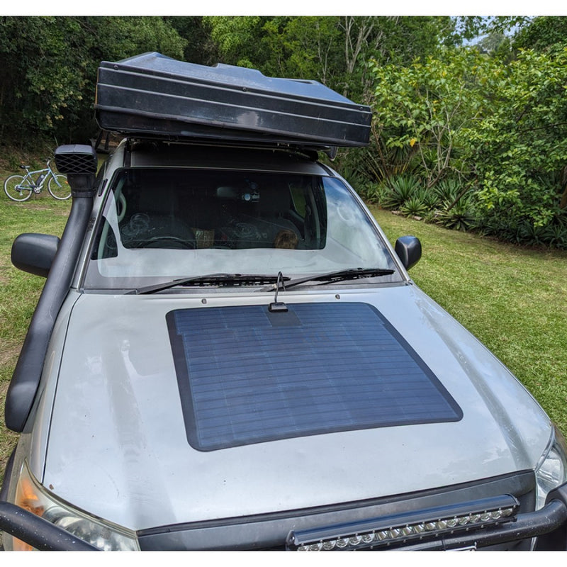 تحميل الصورة إلى عارض المعرض، Toyota Hilux V6 (2005-2008) Lensun Solar 100W Hood Flexible Solar Panel-1