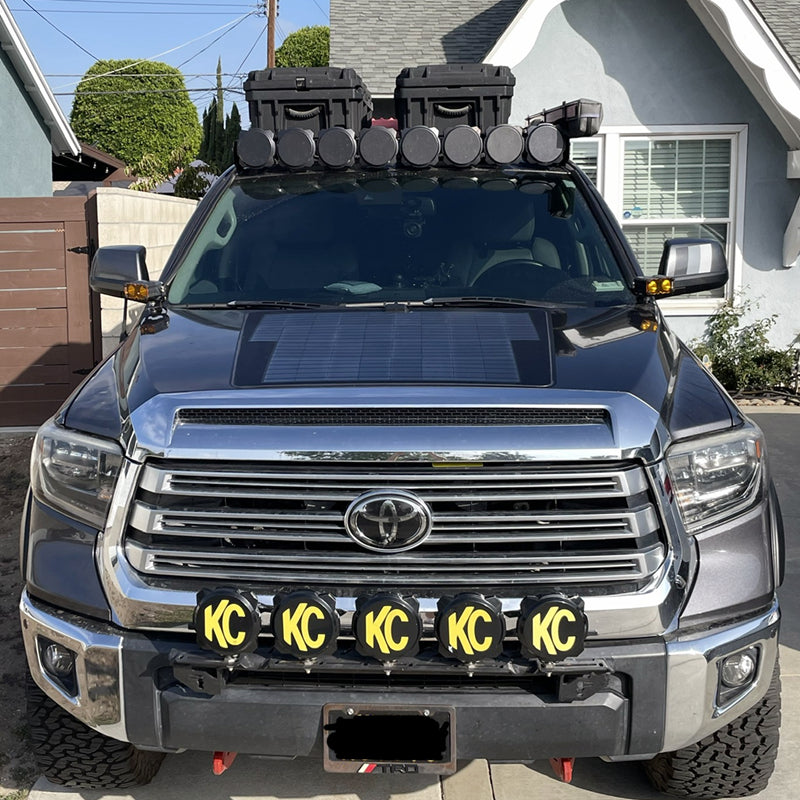 تحميل الصورة إلى عارض المعرض، Toyota Tundra 2nd Gen (2014-2021) Lensun 90W Hood Flexible Solar Panel