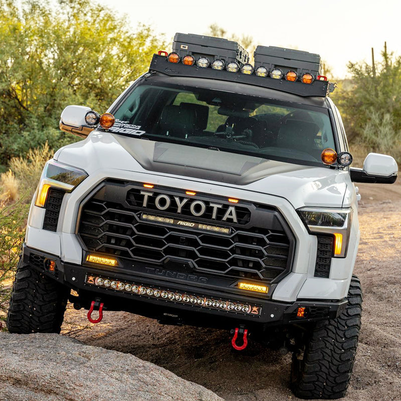 تحميل الصورة إلى عارض المعرض، Toyota Tundra 3rd Gen (2022-Present) Lensun 90W 12V Hood Flexible Solar Panel