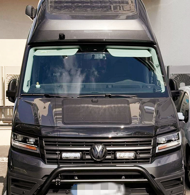 تحميل الصورة إلى عارض المعرض، Volkswagen VW Crafter (2017-Present) Lensun 60W Hood/Bonnet Flexible Solar Panel