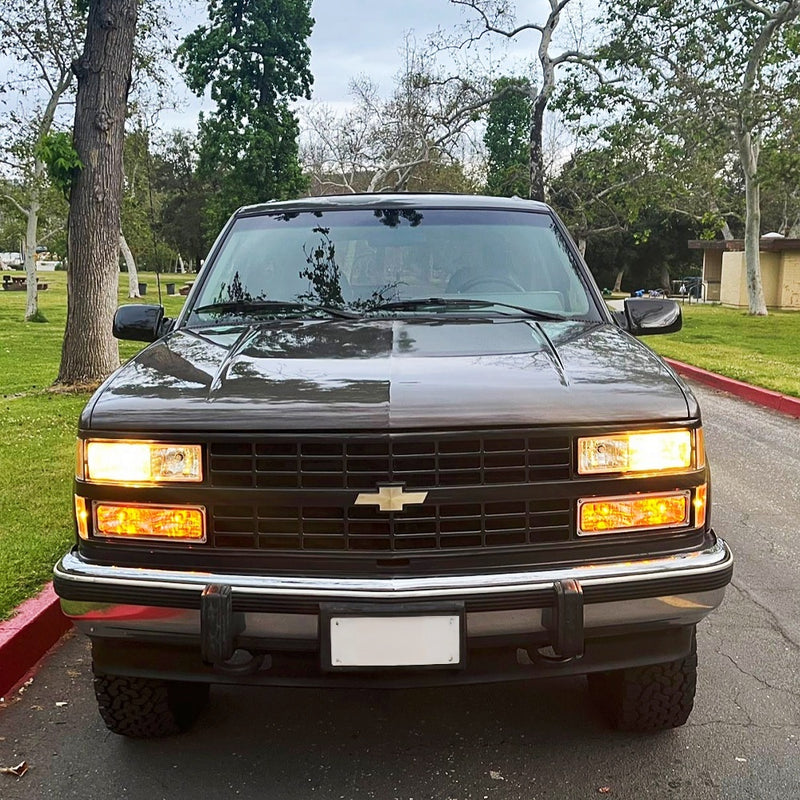 Load image into Gallery viewer, Chevrole_Blazer_Lensun_100W_Hood_Solar_Panel
