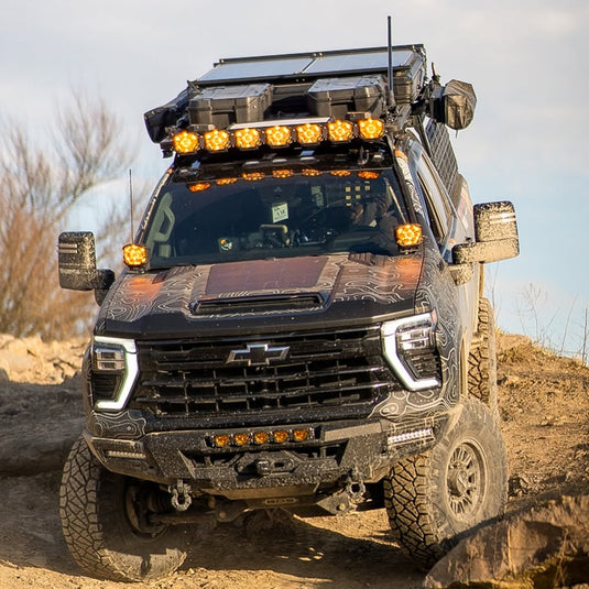 Chevrolet-Silverado-2500HD-with-Scoop-Lensun-98W-Hood-Solar-Panel-5