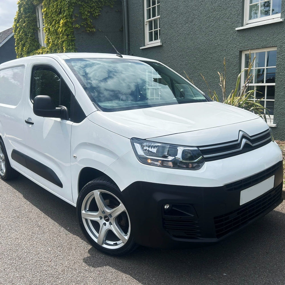 Citroen Berlingo 3rd Gen(2018–present) Lensun 70W Bonnet Solar Panel ...