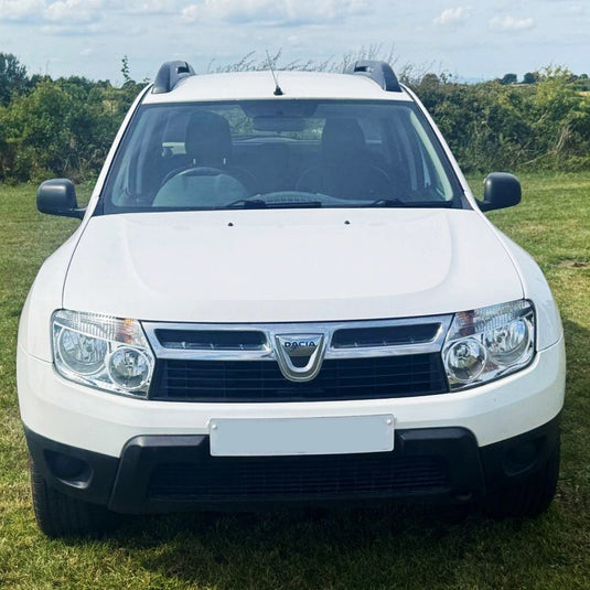 Dacia_Duster_Lensun_100W_Hood_Bonnet_Solar_Panel
