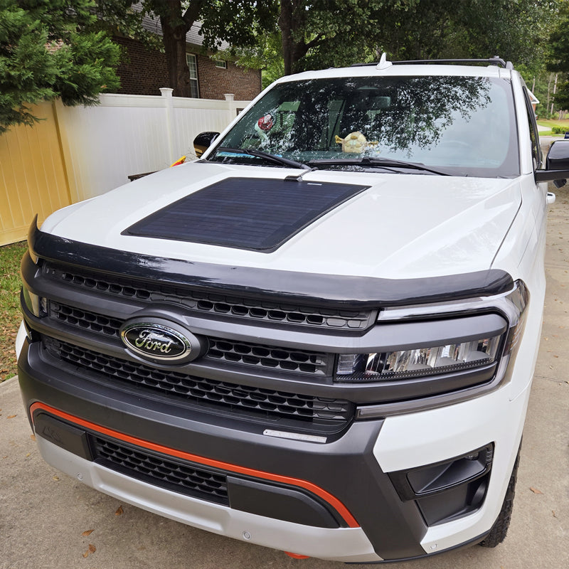 Laden Sie das Bild in Galerie -Viewer, Ford Expedition 4th Gen (2018-Present) Lensun 65W Hood Flexible Solar Panel
