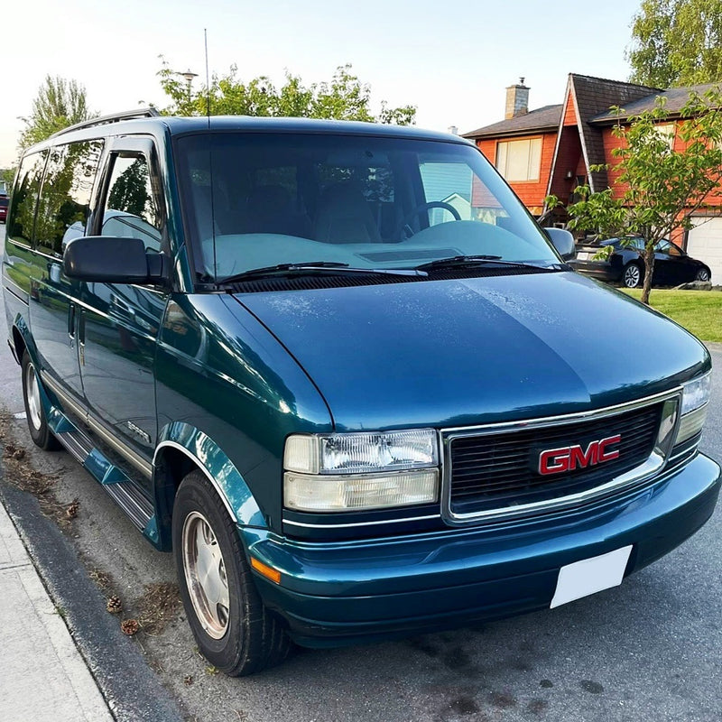 تحميل الصورة إلى عارض المعرض، GMC_Safari_Lensun_120W_Hood_Flexible_Solar_Panel
