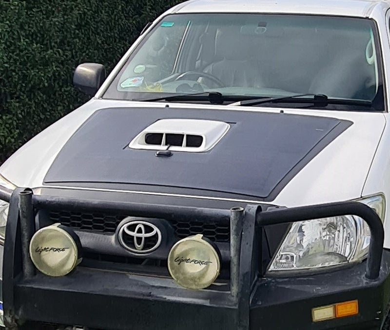 Load image into Gallery viewer, Toyota Hilux 7th Gen(2005-2010) Lensun 110W Bonnet Flexible Solar Panel
