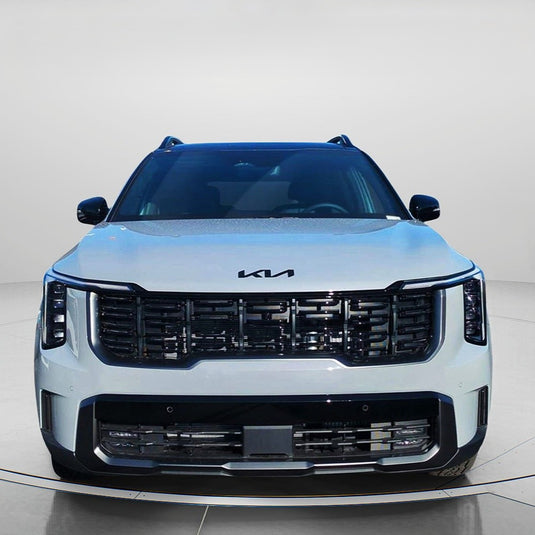 Kia_Sorento_Lensun_90W_Hood_Solar_Panel