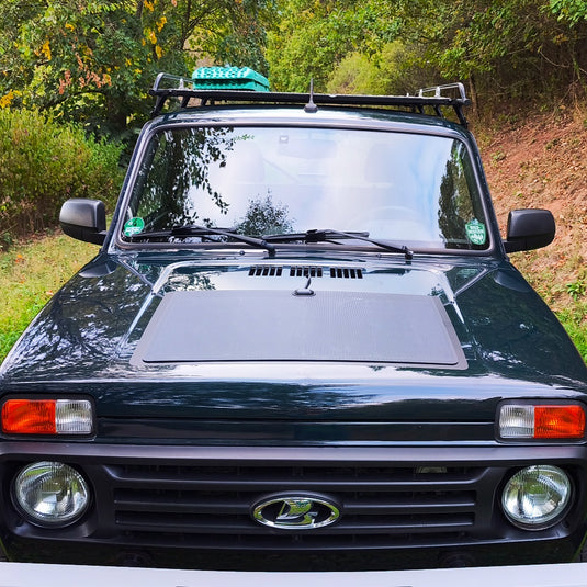 Lada-Niva-Legend-Hood-Flexible-Solar-Panel-1