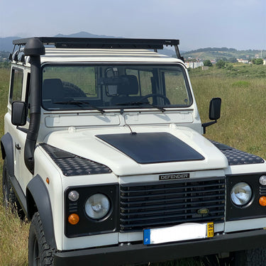 Land Rover Defender Lensun 75W Bonnet Flexible Solar Panel – LensunSolar