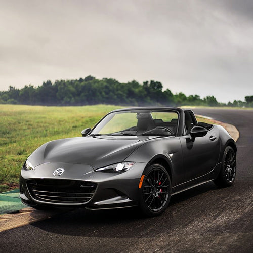 Mazda_MX-5_Lensun_85W_Bonnet_Solar_Panel