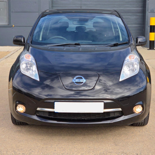 Nissan-Leaf-Lensun-40W-Hood-Solar-Panel