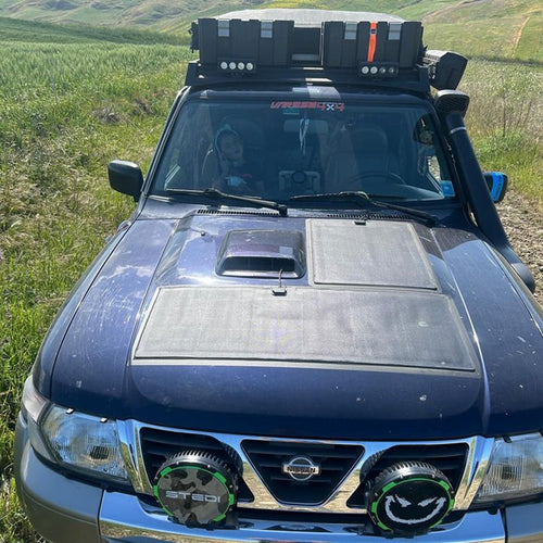 Nissan Patrol GU (Y61 ohne Lufthutze) Lensun 90W flexibles Solarpanel für Motorhaube