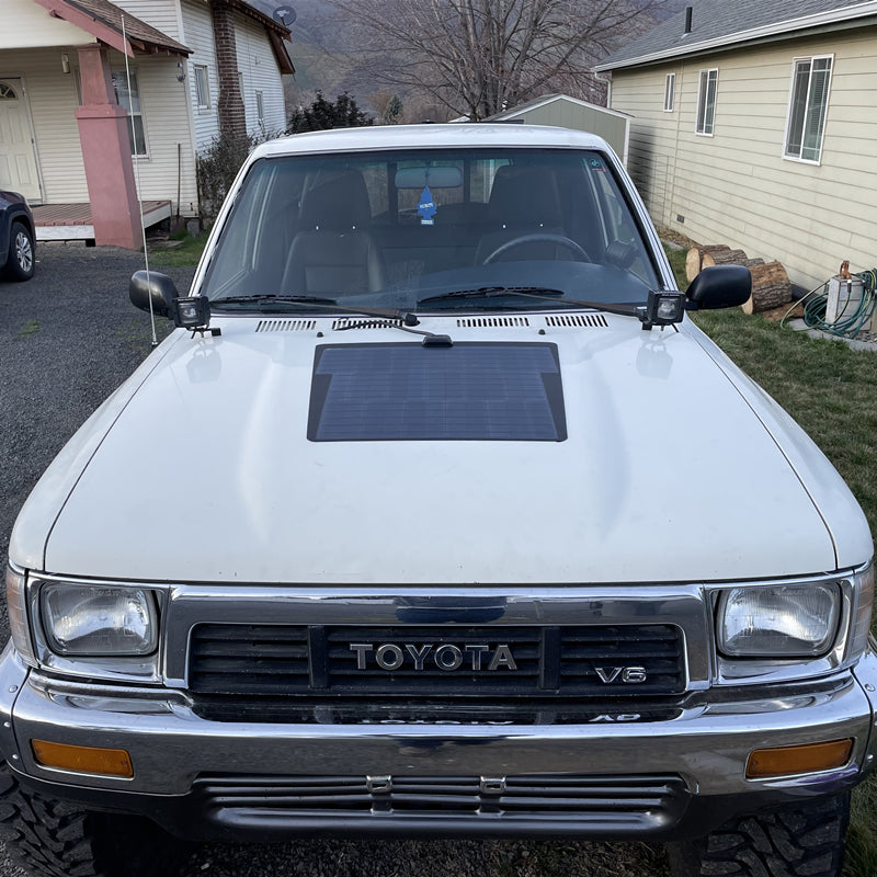 Chargez l&#39;image dans la visionneuse de la galerie, Toyota 4Runner 2nd Gen(1989-1995) Lensun 65W Hood Solar Panel
