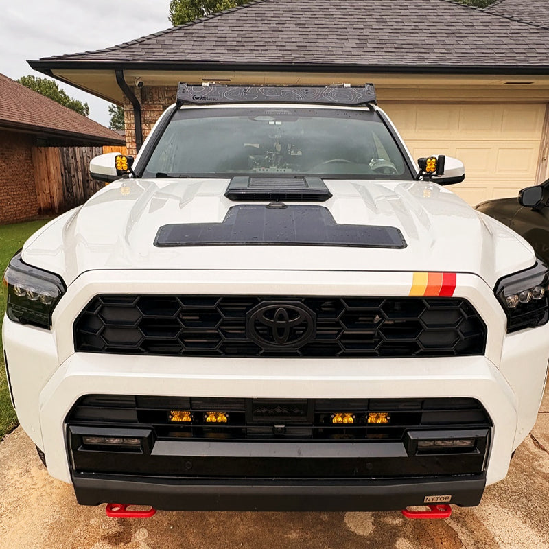 Load image into Gallery viewer, Toyota-4Runner-with_-Scoop-Lensun-35W-Hood-Solar-Panel-2
