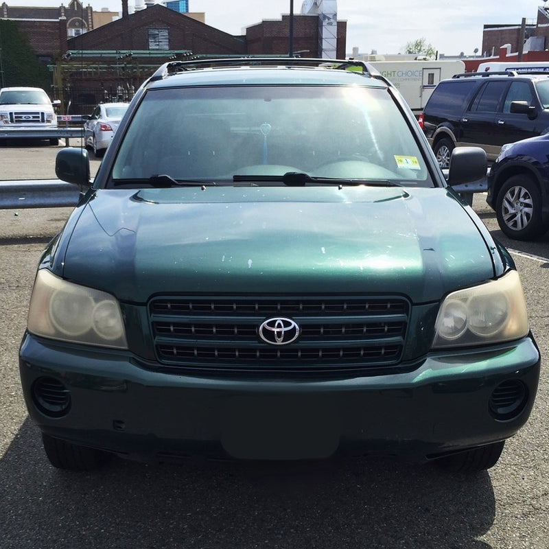 Load image into Gallery viewer, Toyota-Highlander-Lensun-100W-Hood-Bonnet-Flexible-Solar-Panel-1

