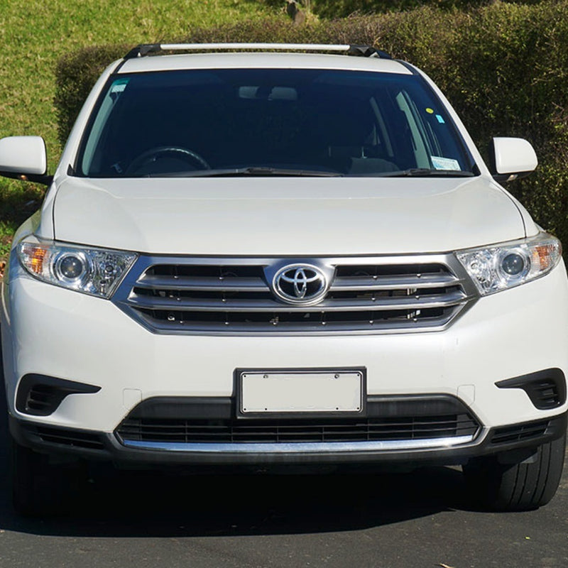 Load image into Gallery viewer, Toyota-Highlander-Lensun-90W-Bonnet-Flexible-Solar-Panel-1
