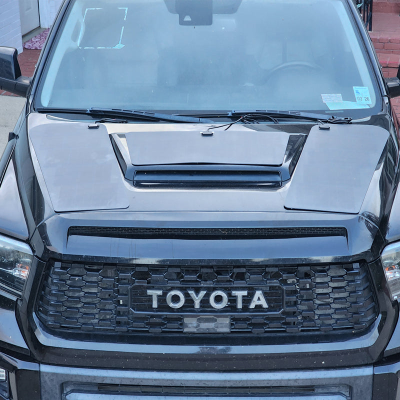 Load image into Gallery viewer, Toyota Tundra with Scoop 2nd Gen (2014-2021) Lensun 90W Hood Solar Panel
