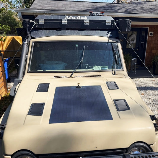 Toyota_Land_Cruiser_FJ55_Lensun_60W_Hood_Flexible_Solar_Panel_2