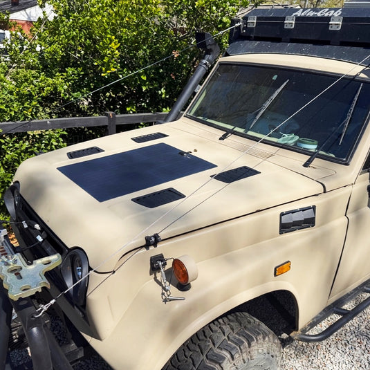 Toyota_Land_Cruiser_FJ55_Lensun_60W_Hood_Flexible_Solar_Panel_3