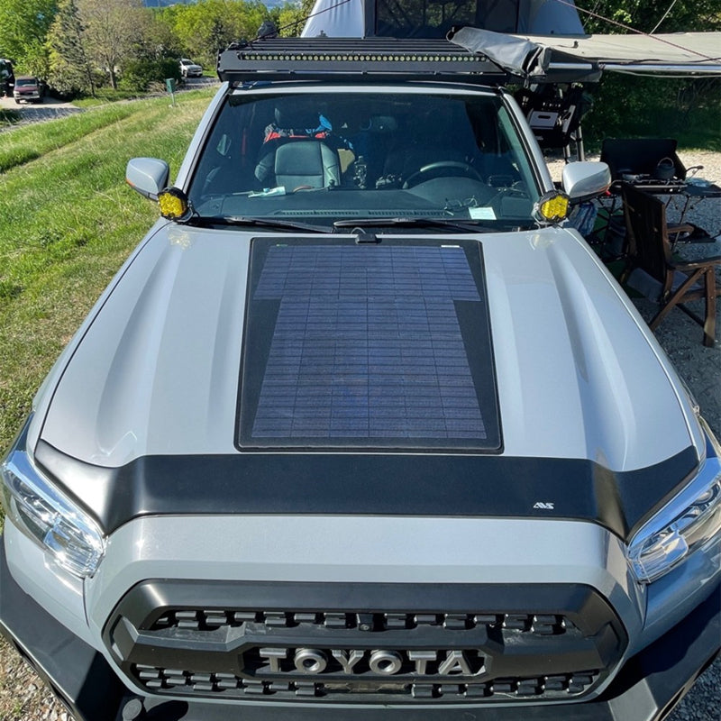 Chargez l&#39;image dans la visionneuse de la galerie, Toyota Tacoma 3rd Gen (2016-2023) Lensun 90W Hood Flexible Solar Panel-3
